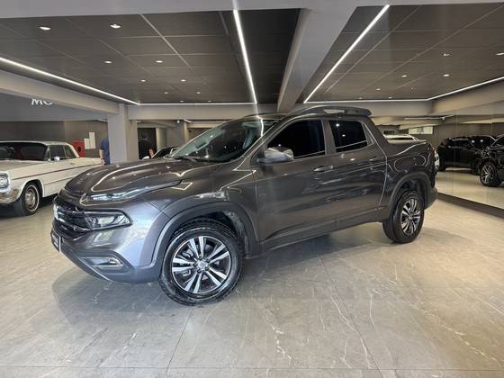 FIAT TORO 2.0 16V TURBO DIESEL FREEDOM 4WD AT9 FIAT TORO 2.0 16V TURBO DIESEL FREEDOM 4WD AT9